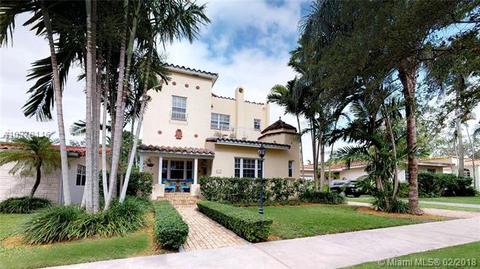 829 Venetia Ave, Coral Gables, FL 33134 photo 2
