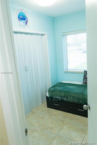 700 E 9 Ln, Hialeah, FL 33010 photo 19