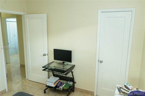 700 E 9 Ln, Hialeah, FL 33010 photo 26