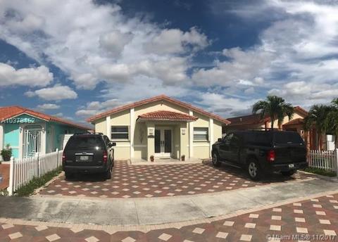 2485 W 71st Pl, Hialeah, FL 33016 photo 1