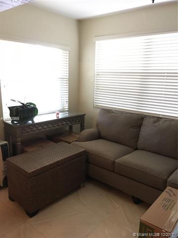 455 E 43rd St, Hialeah, FL 33013 photo 3