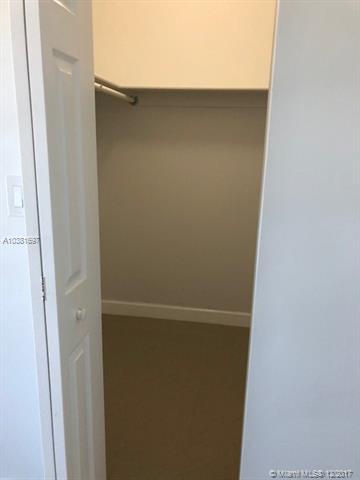 1855 W 62nd St #E307, Hialeah, FL 33012 photo 5