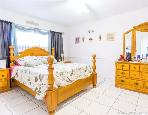 106 E 8th St, Hialeah, FL 33010 photo 17