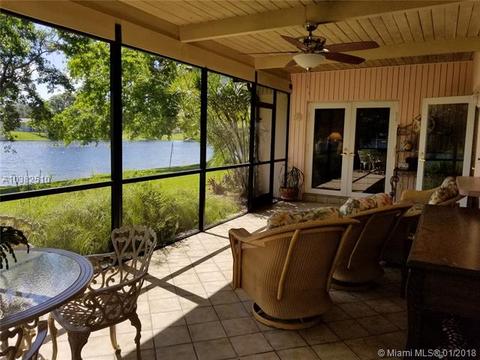 6900 Seagrape Ter, Miami Lakes, FL 33014 photo 6