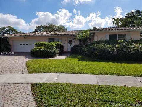 6900 Seagrape Ter, Miami Lakes, FL 33014 photo 1