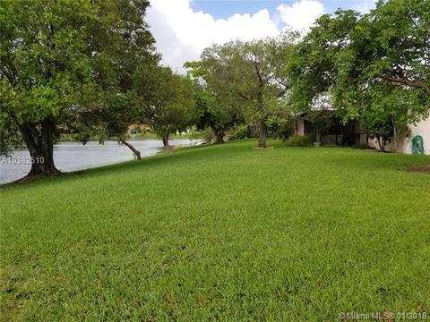 6900 Seagrape Ter, Miami Lakes, FL 33014 photo 3