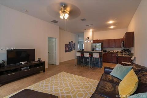 3366 W 86 Ter, Hialeah, FL 33018 photo 7