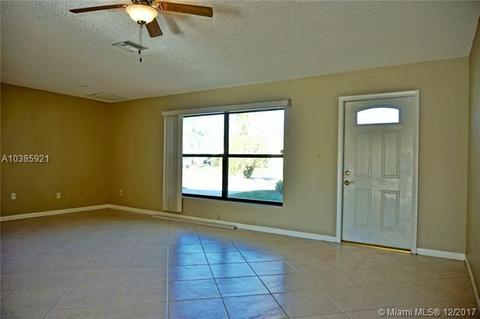 4910 SE Pine Ridge Way, Stuart, FL 34997 photo 6