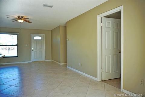 4910 SE Pine Ridge Way, Stuart, FL 34997 photo 8