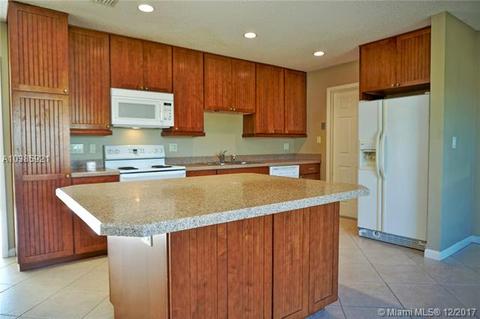 4910 SE Pine Ridge Way, Stuart, FL 34997 photo 5