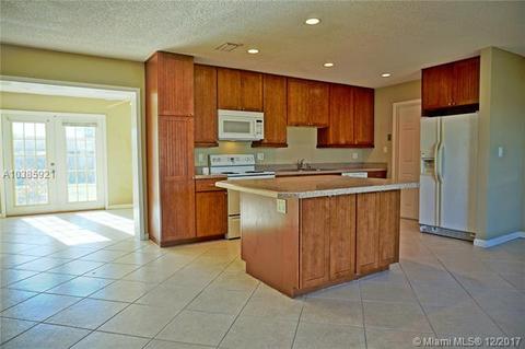 4910 SE Pine Ridge Way, Stuart, FL 34997 photo 3