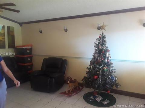 2525 W 64 Pl, Hialeah, FL 33016 photo 6
