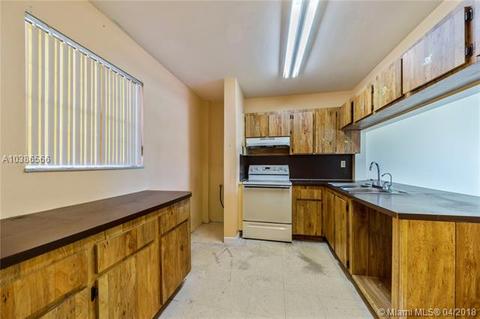 460 E 23 St #214, Hialeah, FL 33013 photo 8