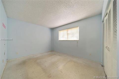 460 E 23 St #214, Hialeah, FL 33013 photo 4