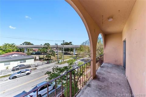 460 E 23 St #214, Hialeah, FL 33013 photo 2