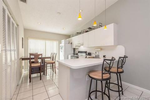 Undisclosed, Hialeah, FL 33018 photo 11