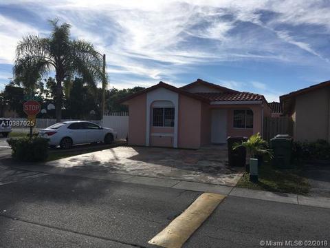 2450 W 65th St, Hialeah, FL 33016 photo 2