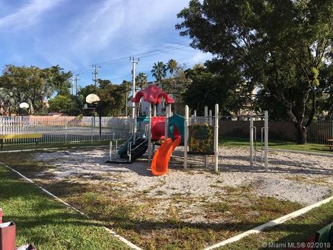 2450 W 65th St, Hialeah, FL 33016 photo 33