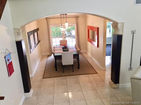 16203 NW 84th Pl, Miami Lakes, FL 33016 photo 6