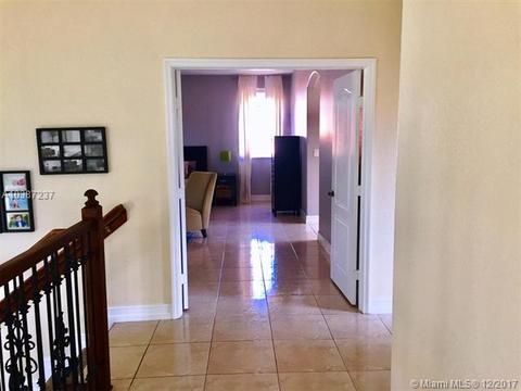 16203 NW 84th Pl, Miami Lakes, FL 33016 photo 9