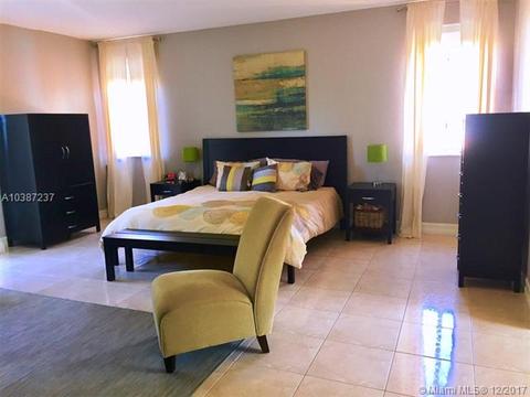 16203 NW 84th Pl, Miami Lakes, FL 33016 photo 10