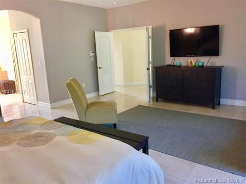 16203 NW 84th Pl, Miami Lakes, FL 33016 photo 19