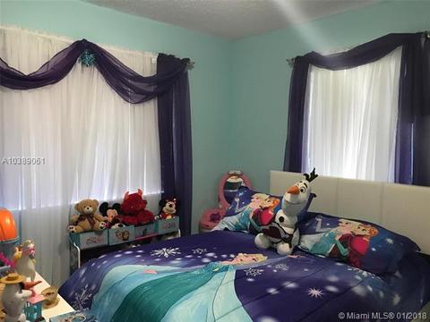 140 E 54th St, Hialeah, FL 33013 photo 5
