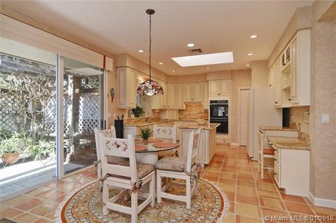 1338 SE Brewster Pl, Stuart, FL 34997 photo 9