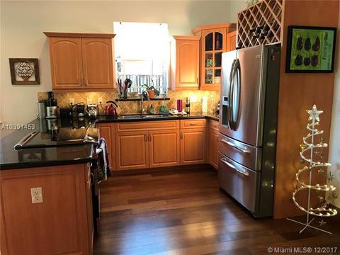3222 Percival Ave, Miami, FL 33133 photo 6