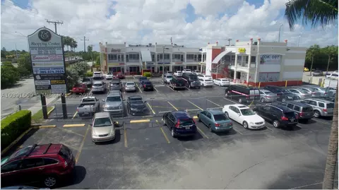 4646 W 4th Ave, Hialeah, FL 33012 photo 1