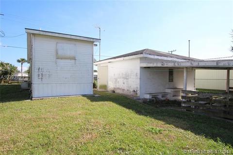 1242 Hunter Rd, Okeechobee, FL 34974 photo 5