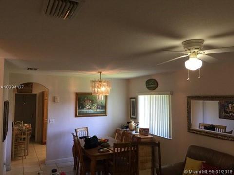 733 SE 8 Pl, Hialeah, FL 33010 photo 4