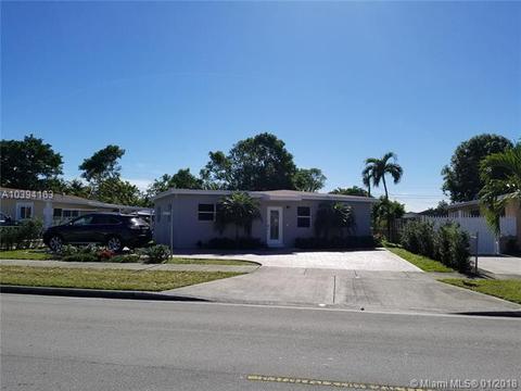270 E 60th St, Hialeah, FL 33013 photo 2