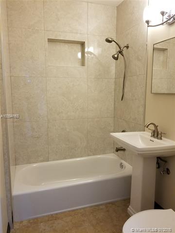 270 E 60th St, Hialeah, FL 33013 photo 16