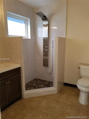 270 E 60th St, Hialeah, FL 33013 photo 22