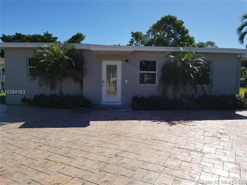 270 E 60th St, Hialeah, FL 33013 photo 3