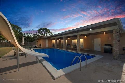 7235 SW 125th St, Pinecrest, FL 33156 photo 1