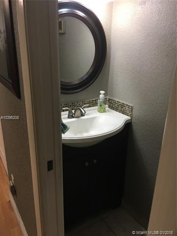Undisclosed, Hialeah, FL 33012 photo 10