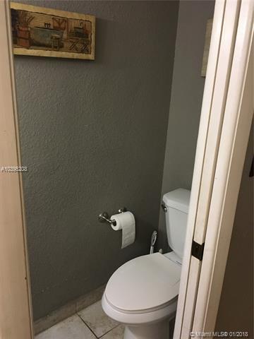 Undisclosed, Hialeah, FL 33012 photo 9