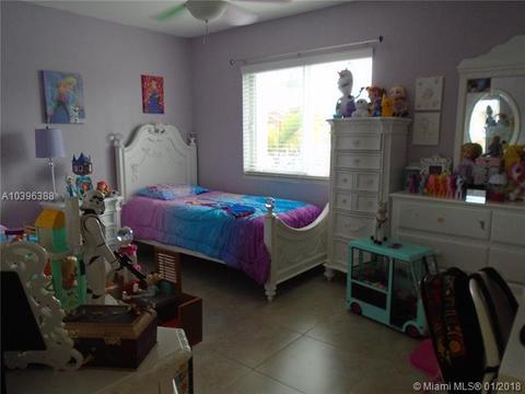 2855 W 74th Pl, Hialeah, FL 33018 photo 20