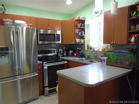 2855 W 74th Pl, Hialeah, FL 33018 photo 8