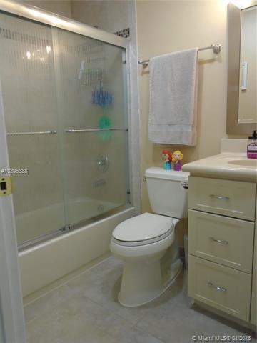2855 W 74th Pl, Hialeah, FL 33018 photo 18