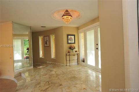7215 Gleneagle Dr, Miami Lakes, FL 33014 photo 6