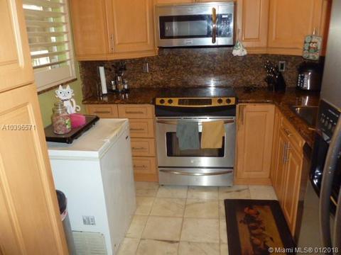 Undisclosed, Hialeah, FL 33015 photo 9