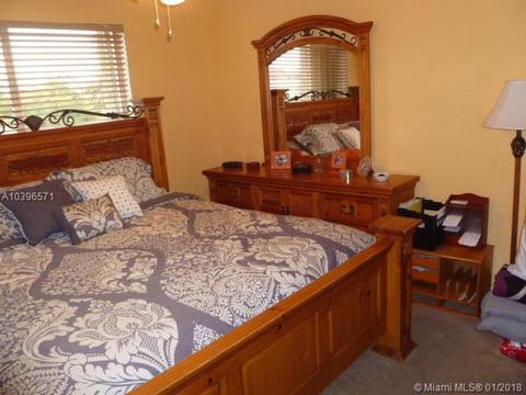 Undisclosed, Hialeah, FL 33015 photo 3