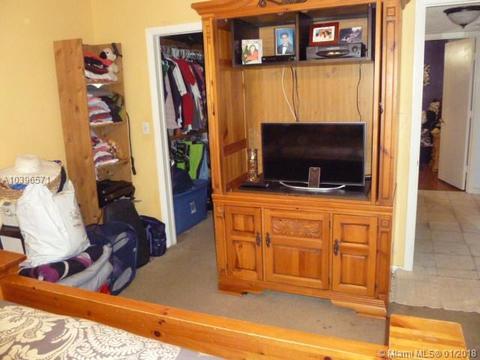 Undisclosed, Hialeah, FL 33015 photo 4
