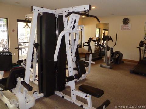 Undisclosed, Hialeah, FL 33015 photo 21
