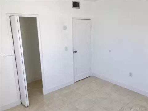 239 W 20th St, Hialeah, FL 33010 photo 23