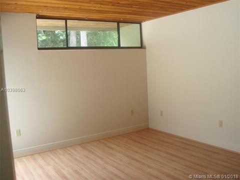 6402 Windmill Gate Rd, Miami Lakes, FL 33014 photo 2