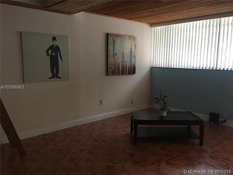 6402 Windmill Gate Rd, Miami Lakes, FL 33014 photo 5